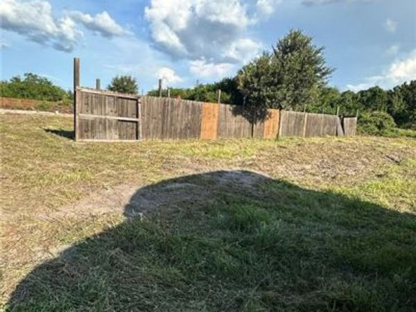 1802 Fitch AVE , LEHIGH ACRES, FL 33972