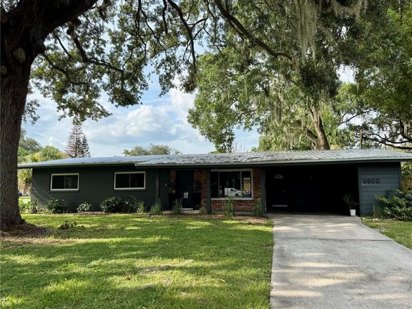 1402 PHYLLIS STREET , LAKELAND, FL 33803