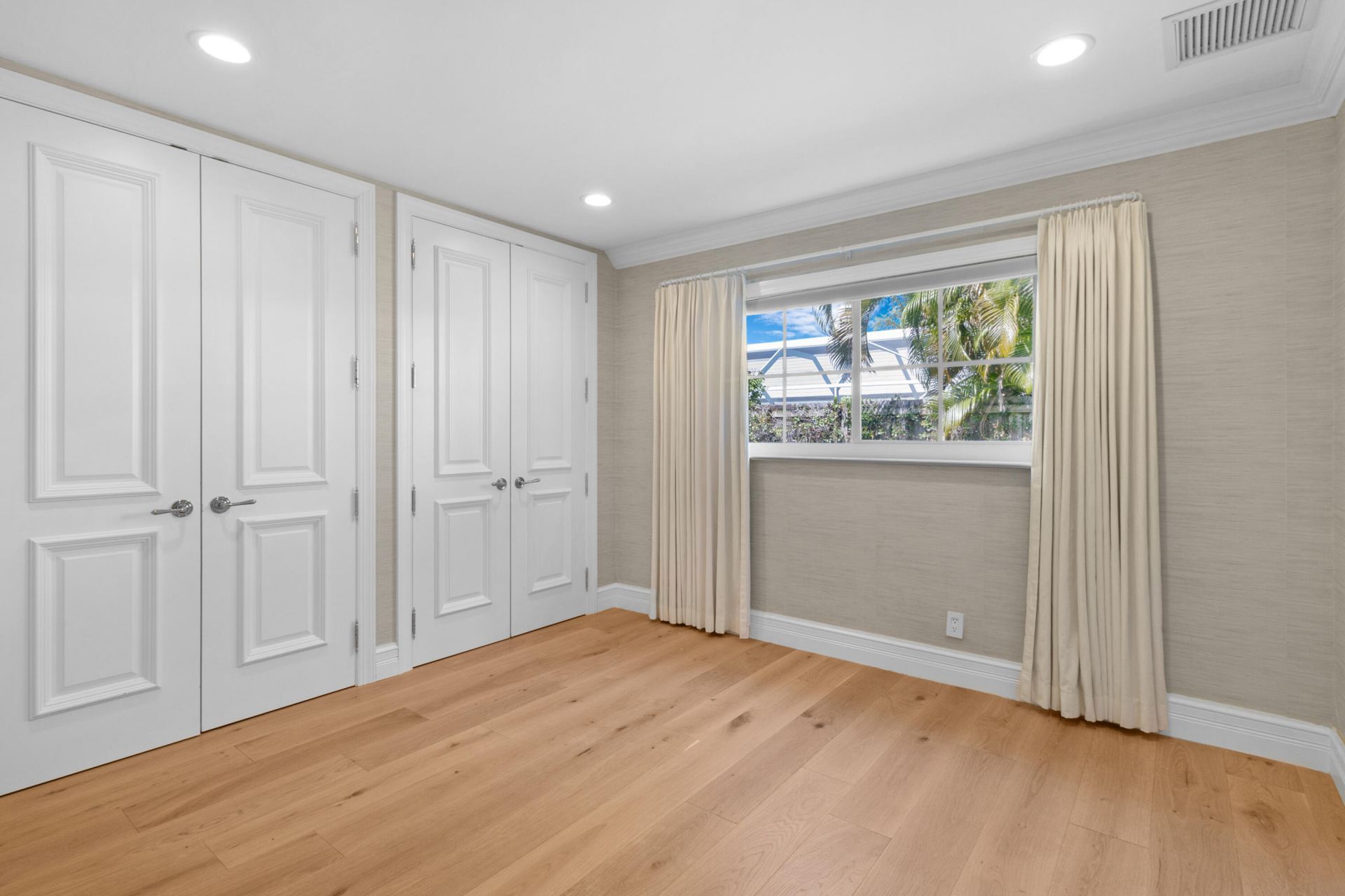 4201 NE 29th Avenue, Fort Lauderdale, FL 33308 Photo