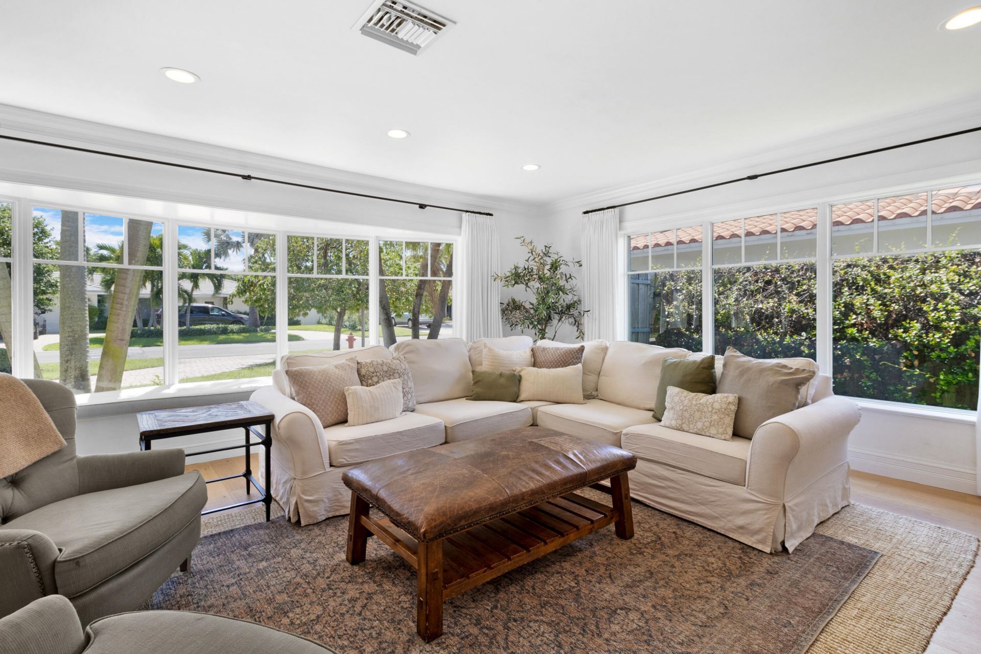 4201 NE 29th Avenue, Fort Lauderdale, FL 33308 Photo