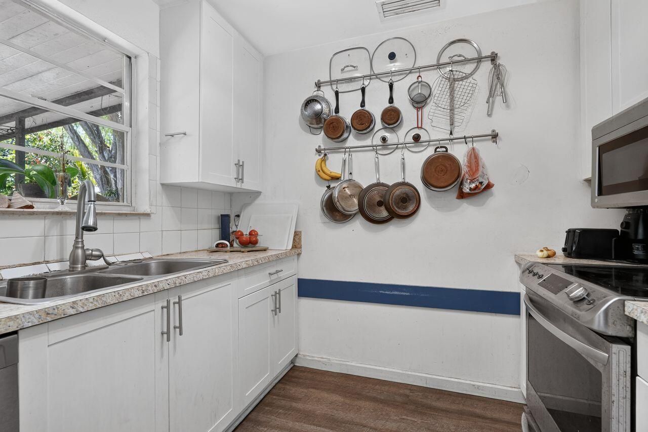 303 S Delaware Boulevard, Jupiter, FL 33458 Photo