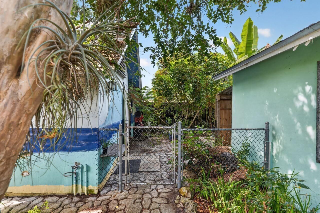 303 S Delaware Boulevard, Jupiter, FL 33458 Photo