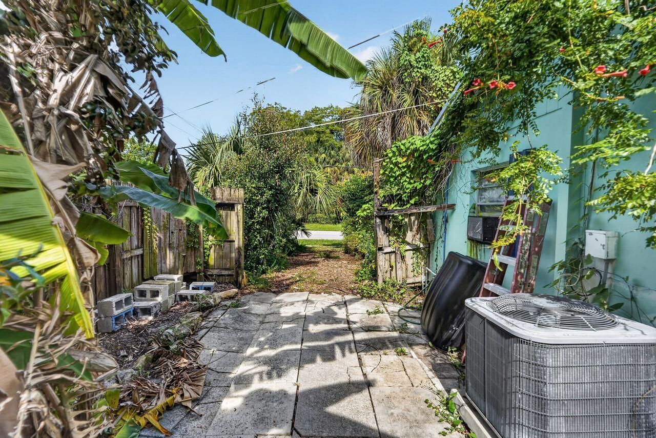 303 S Delaware Boulevard, Jupiter, FL 33458 Photo