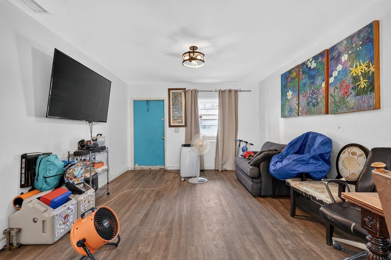 303 S Delaware Boulevard, Jupiter, FL 33458 Photo