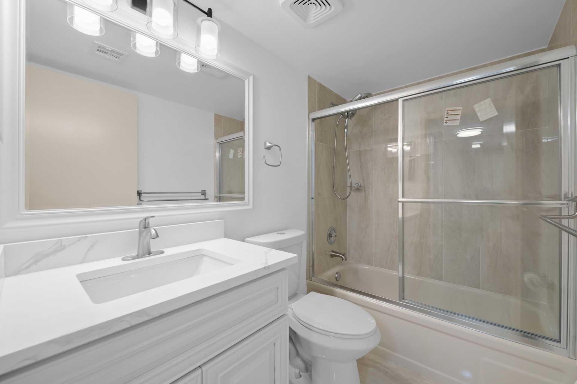 370 NW 76th Avenue, Unit 204, Margate, FL 33063 Photo