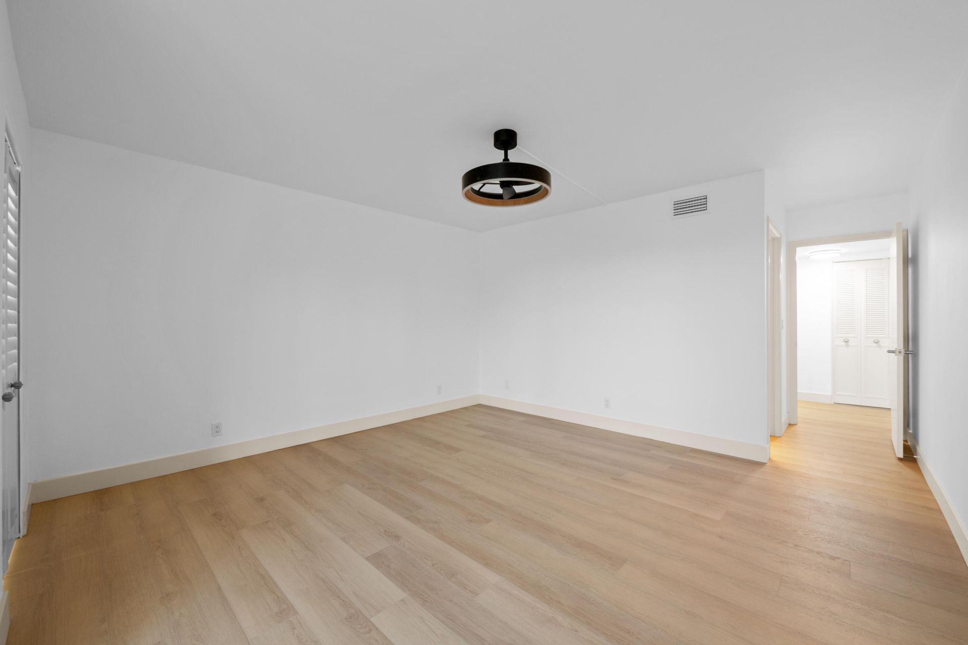 370 NW 76th Avenue, Unit 204, Margate, FL 33063 Photo