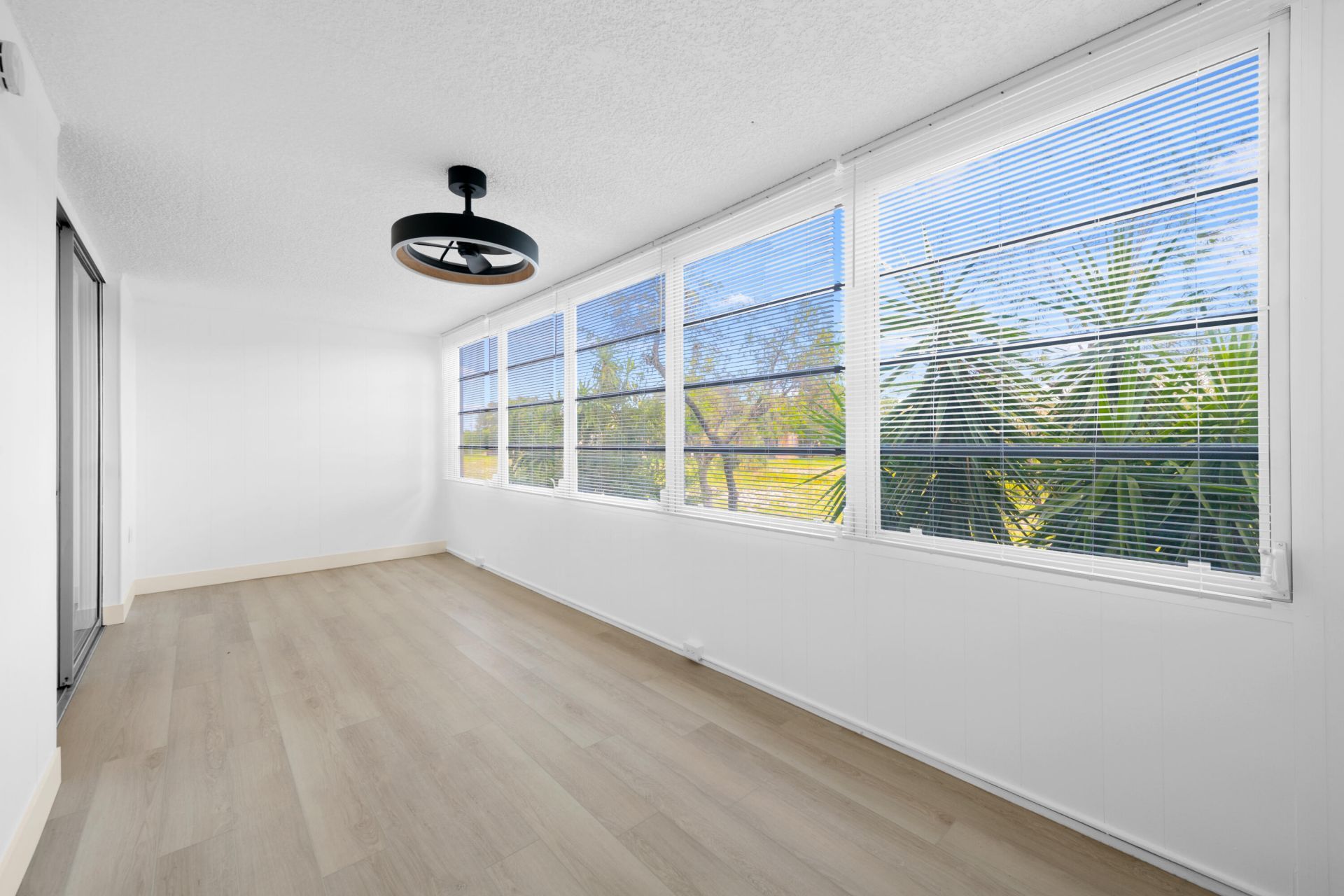 370 NW 76th Avenue, Unit 204, Margate, FL 33063 Photo
