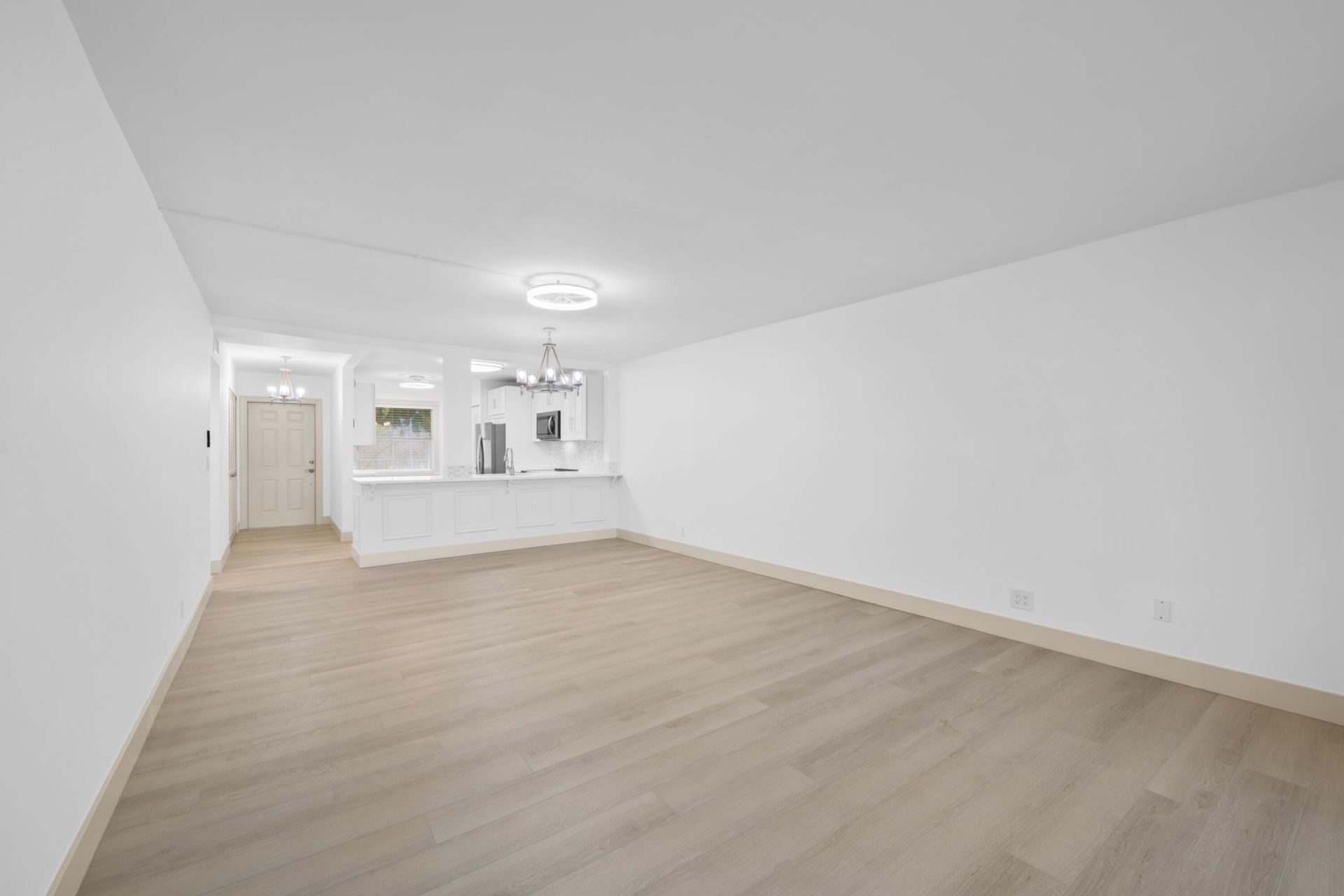 370 NW 76th Avenue, Unit 204, Margate, FL 33063 Photo