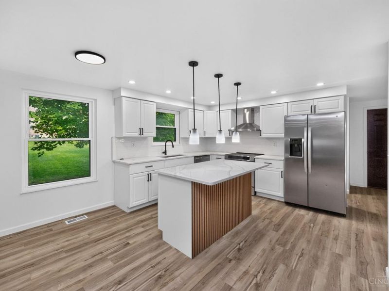 12022 Kenn Road, Springdale, OH 45240 Photo 12