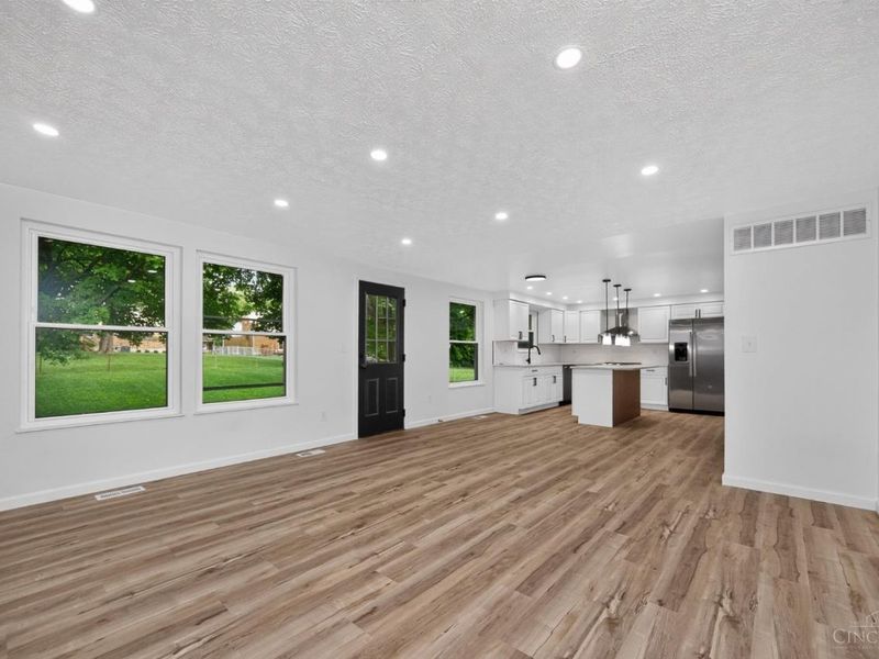 12022 Kenn Road, Springdale, OH 45240 Photo 20