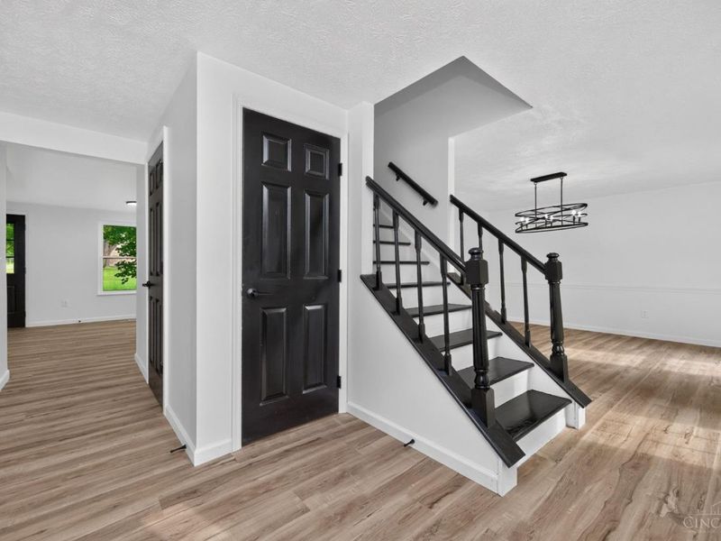 12022 Kenn Road, Springdale, OH 45240 Photo 3