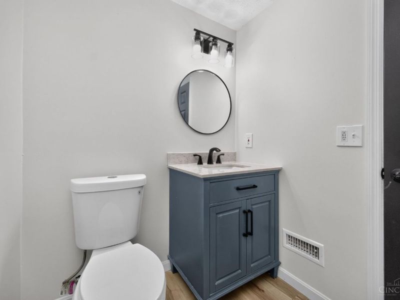 12022 Kenn Road, Springdale, OH 45240 Photo 33