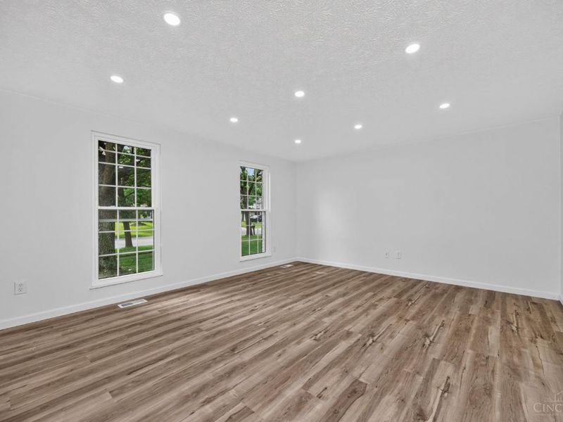 12022 Kenn Road, Springdale, OH 45240 Photo 4