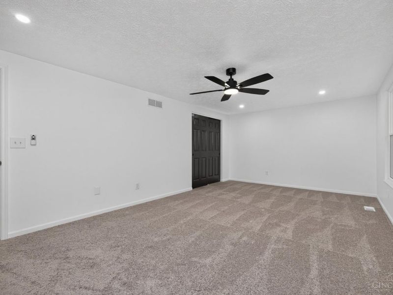 12022 Kenn Road, Springdale, OH 45240 Photo 41
