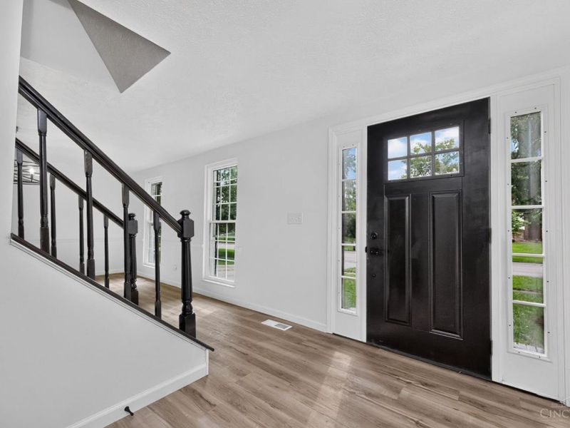 12022 Kenn Road, Springdale, OH 45240 Photo 6