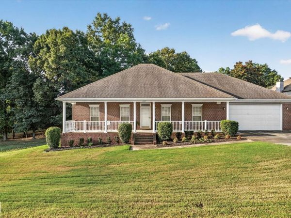 2009 Stillwater Drive, Jonesboro, AR 72404