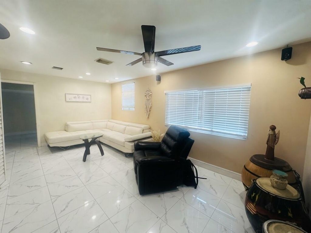 3718 Coconut Road, Unit A, Palm Springs, FL 33461 Photo