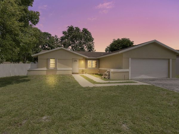 9235 Saddlecreek Drive, Boca Raton, FL 33496