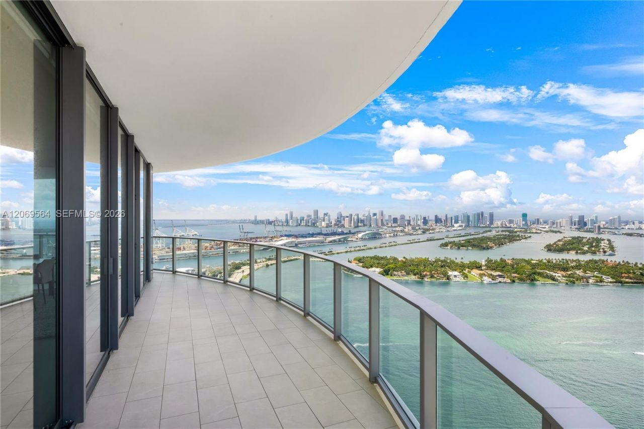 501 West Ave , Unit 4303, Miami Beach, FL 33139 Photo