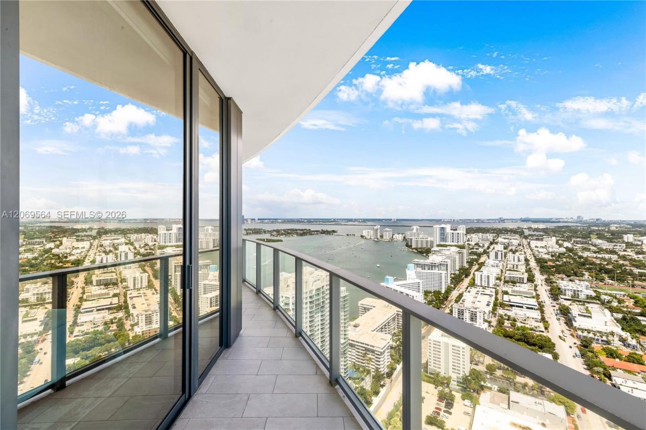 501 West Ave , Unit 4303, Miami Beach, FL 33139 Photo