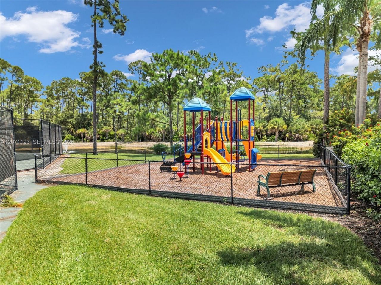 5130 Cobble Creek Ct , Naples, FL 34110 Photo