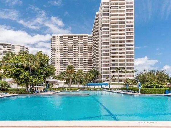 2500 Parkview Dr , Unit 1705, Hallandale Beach, FL 33009
