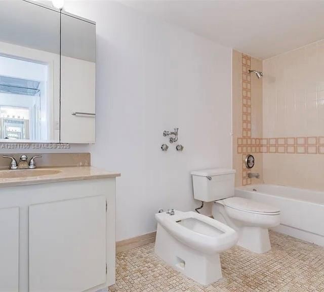 2500 Parkview Dr , Unit 1705, Hallandale Beach, FL 33009 Photo