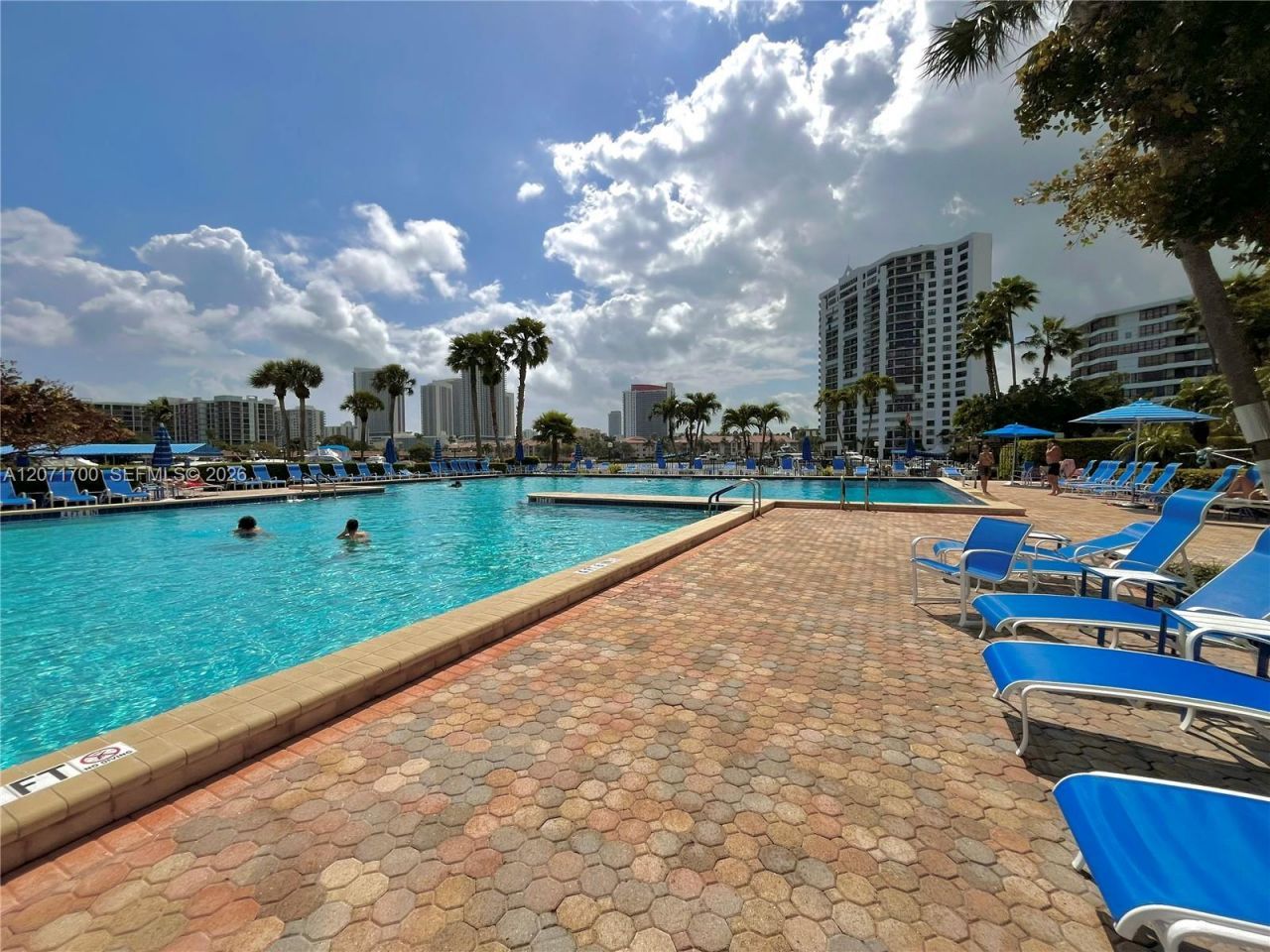 2500 Parkview Dr , Unit 1705, Hallandale Beach, FL 33009 Photo