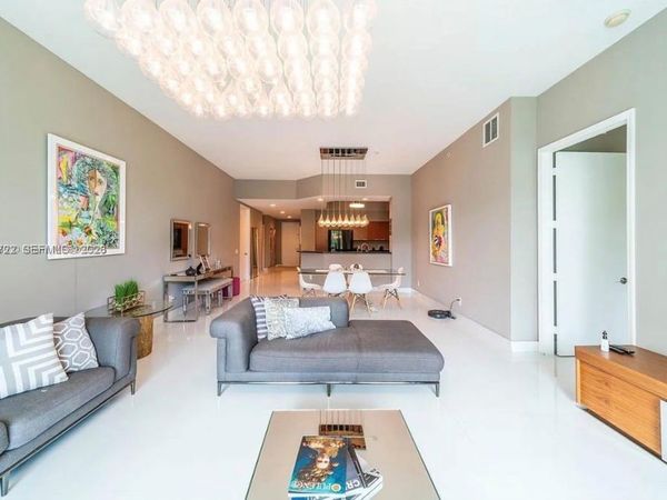 14951 Royal Oaks Ln , Unit 102, North Miami, FL 33181