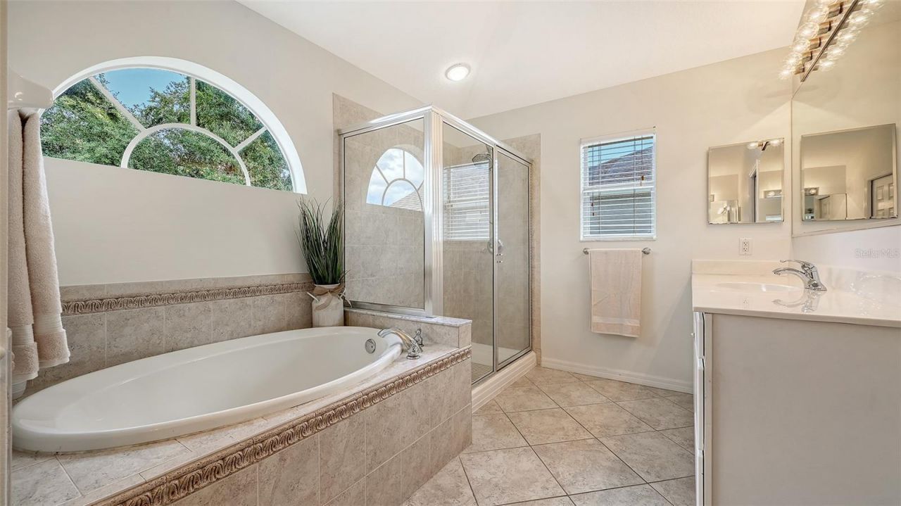 4410 67th Avenue Circle E, Sarasota, FL 34243 Photo