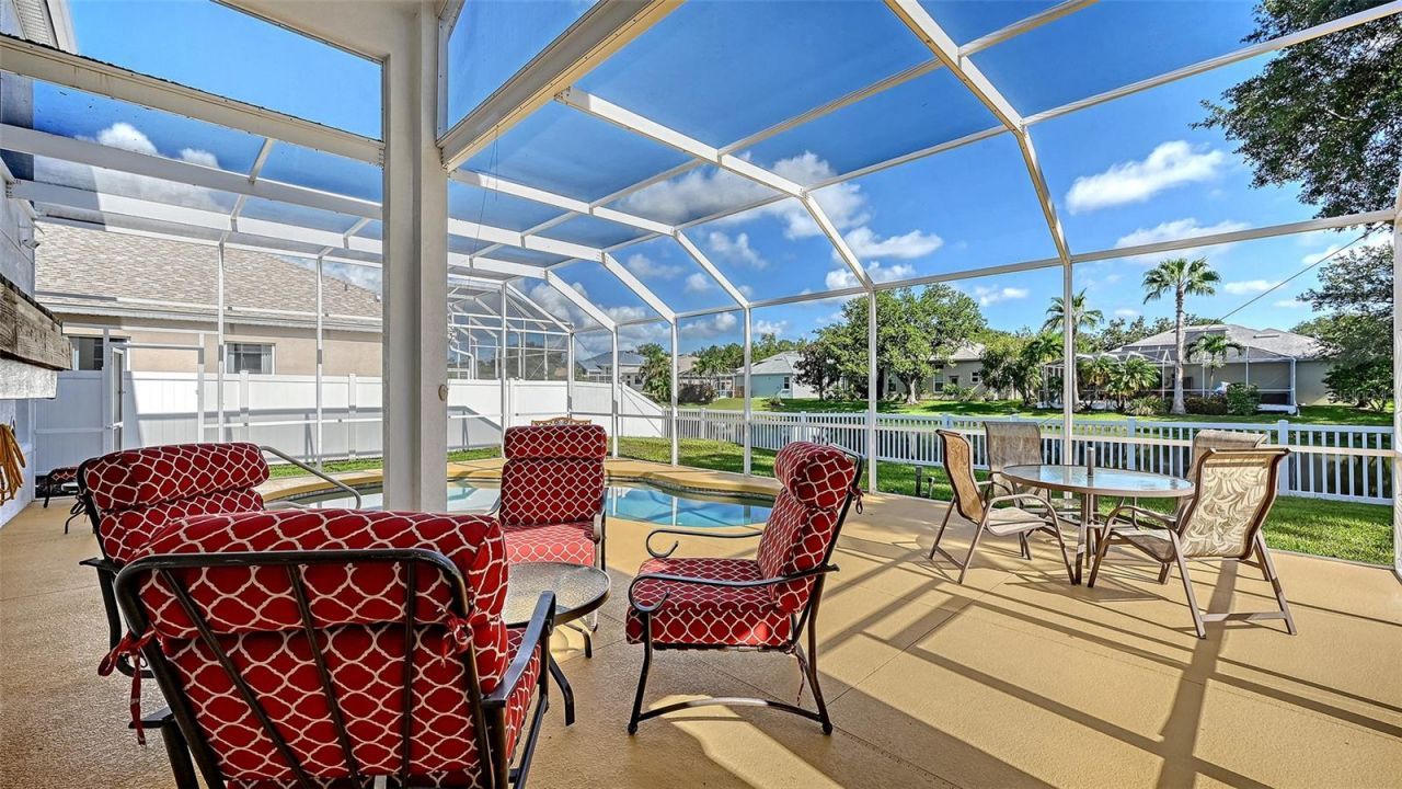 4410 67th Avenue Circle E, Sarasota, FL 34243 Photo