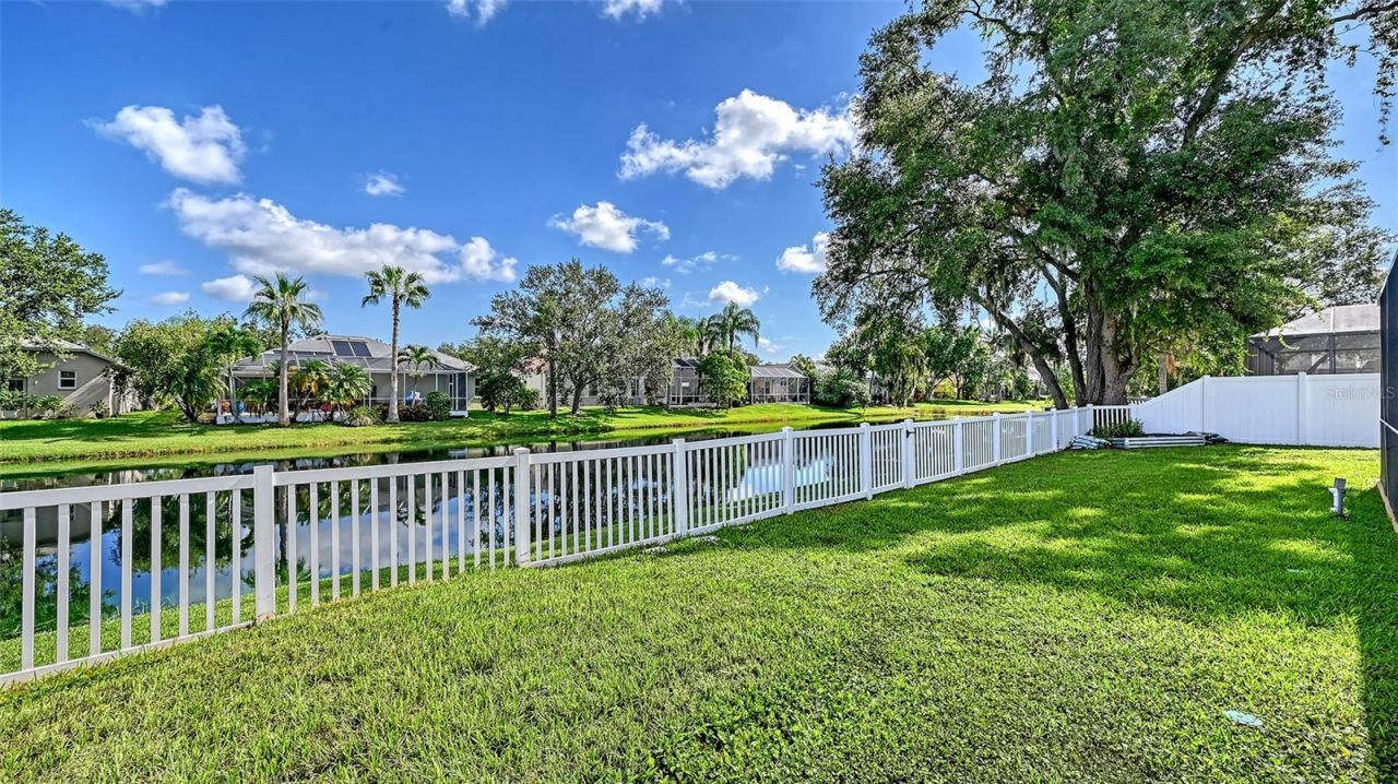 4410 67th Avenue Circle E, Sarasota, FL 34243 Photo