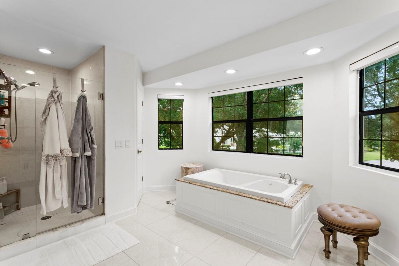 1001 Bajada De Avila, Tampa, FL 33613 Photo