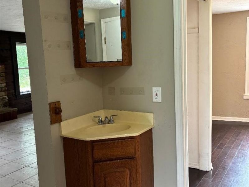 7049 MULBERRY Road, Unit I, Chesterland, OH 44026 Photo 9
