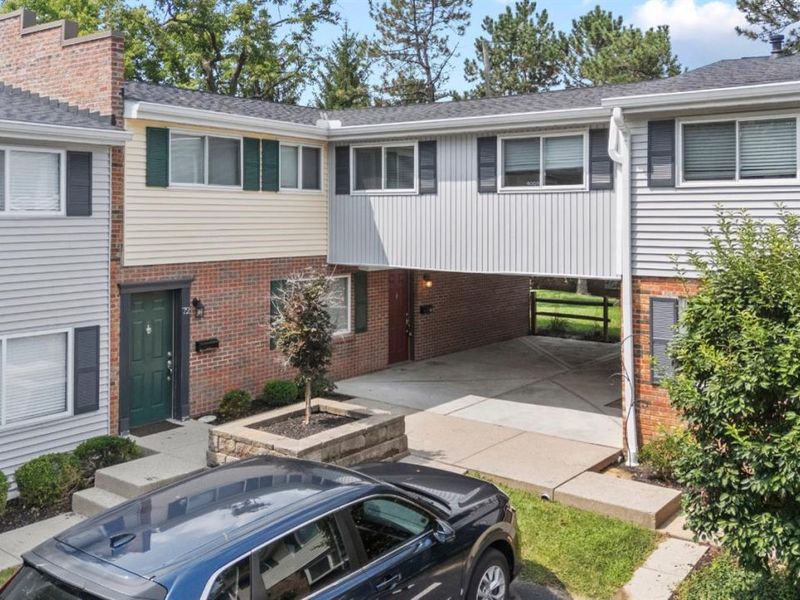 7752 Montgomery Road, Unit 71, Sycamore Township, OH 45236 Photo 3
