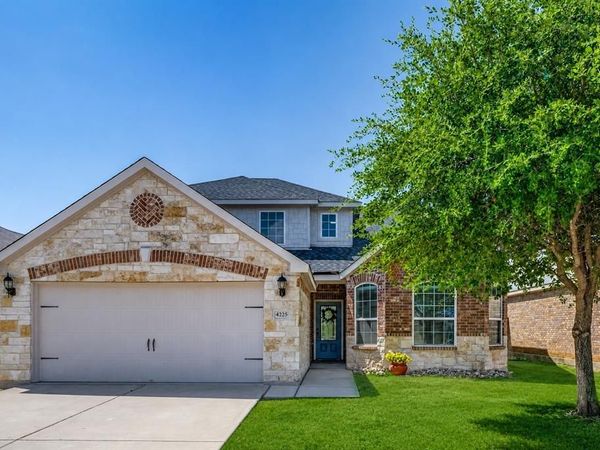 4225 Tower Lane, Crowley, TX 76036