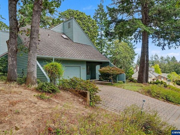 3807 NW Jameson Dr, Corvallis, OR 97330