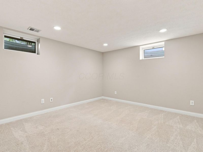 1491 Kirkley Road, Columbus, OH 43221 Photo 41