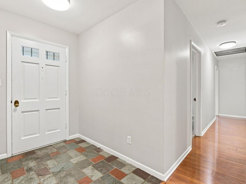 1491 Kirkley Road, Columbus, OH 43221 Photo 8