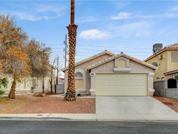 2092 Crowley Way , Las Vegas, NV 89142