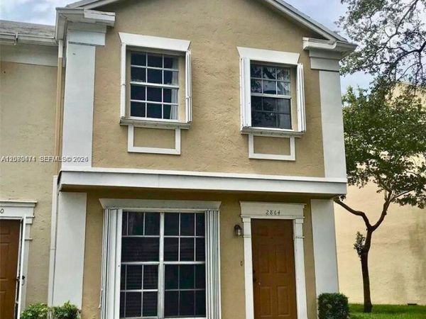 2864 Cambridge Ln, Cooper City, FL 33026