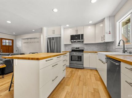 2163 Mewuk Drive, South Lake Tahoe, CA 96150 Photo