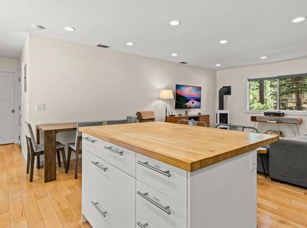 2163 Mewuk Drive, South Lake Tahoe, CA 96150 Photo