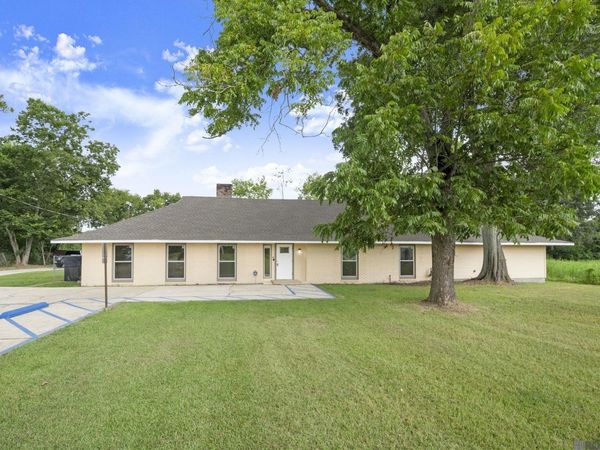 9725 Greenwell Springs Rd, Baton Rouge, LA 70814