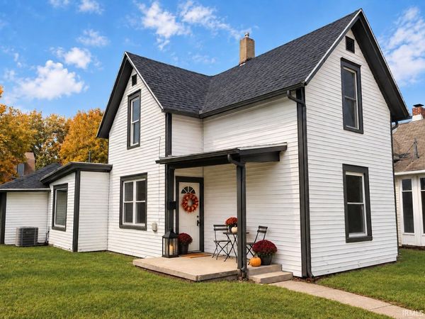 733 E Bronson Street, South Bend, IN 46601