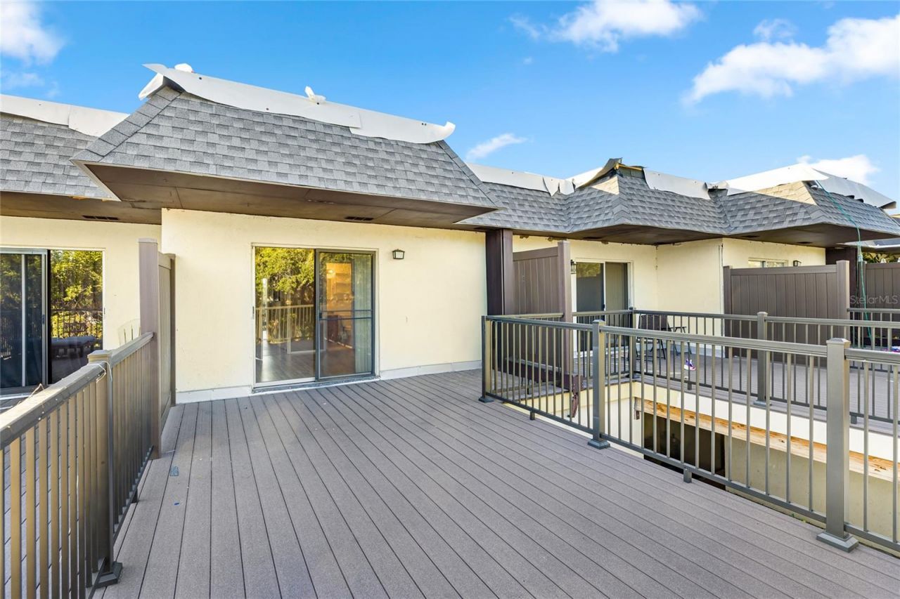 3365 Ramblewood Drive N, Unit 35C8, Sarasota, FL 34237 Photo