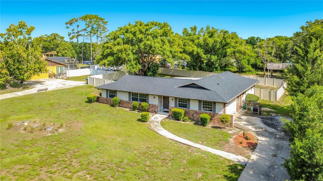 6313 Wynglow Lane, Orlando, FL 32818 Photo