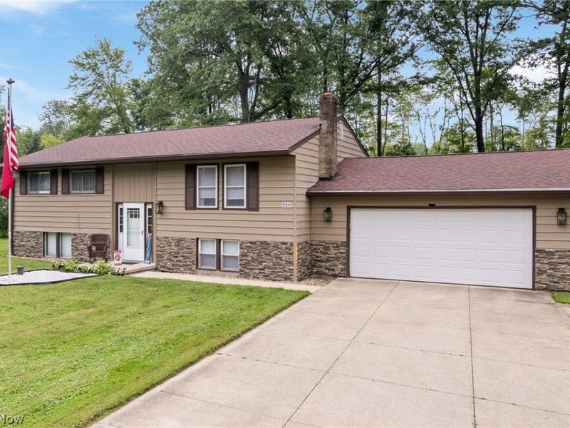 5511 Donner Drive, New Franklin, OH 44216 Photo 4