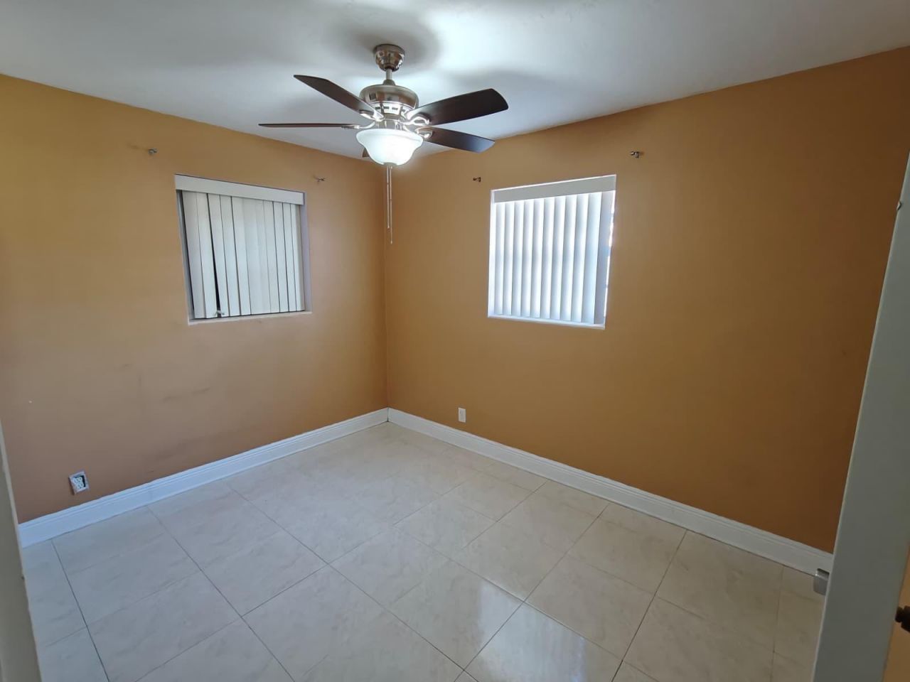 324 Mid Pines Road, Palm Springs, FL 33461 Photo