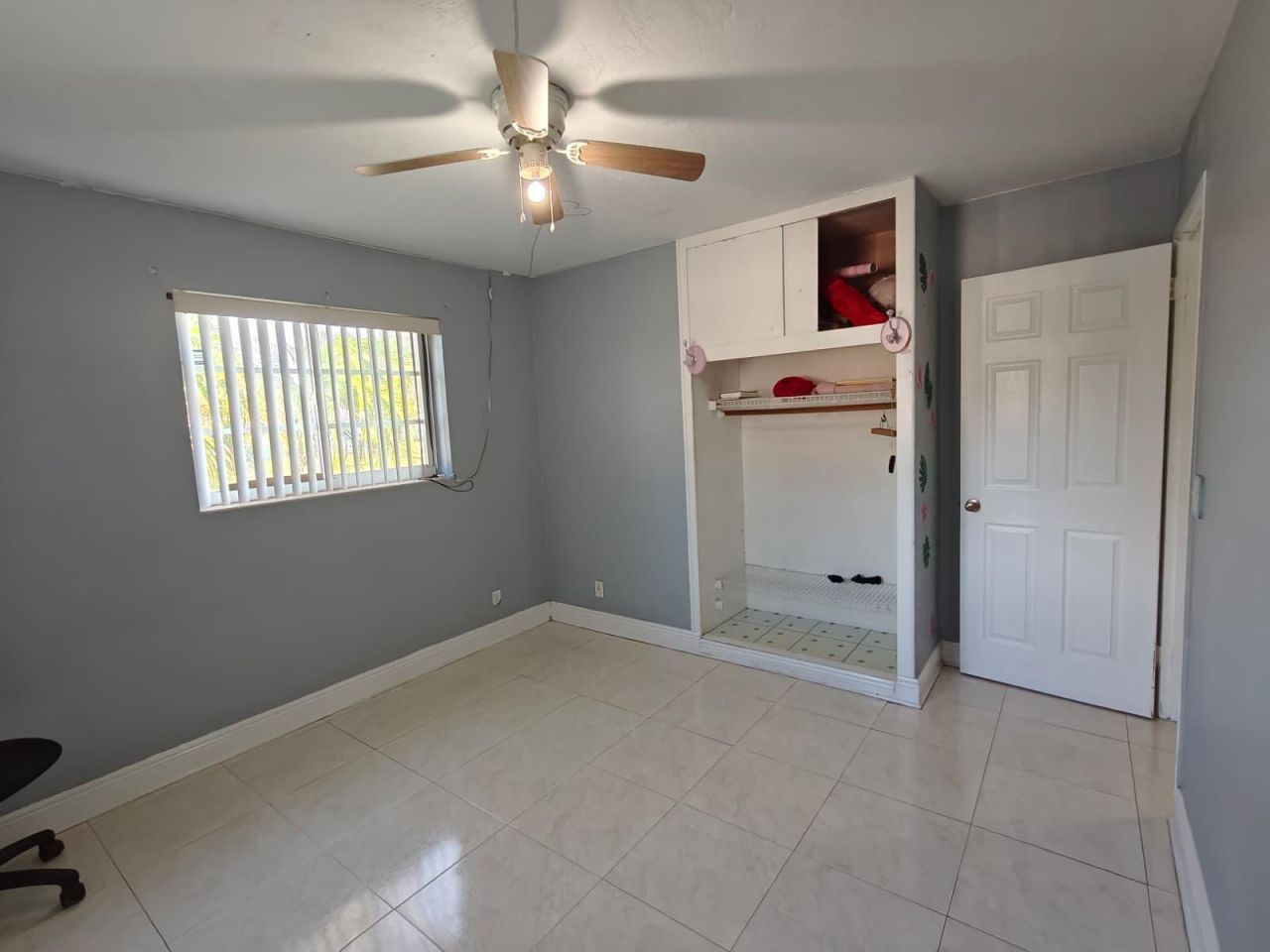 324 Mid Pines Road, Palm Springs, FL 33461 Photo